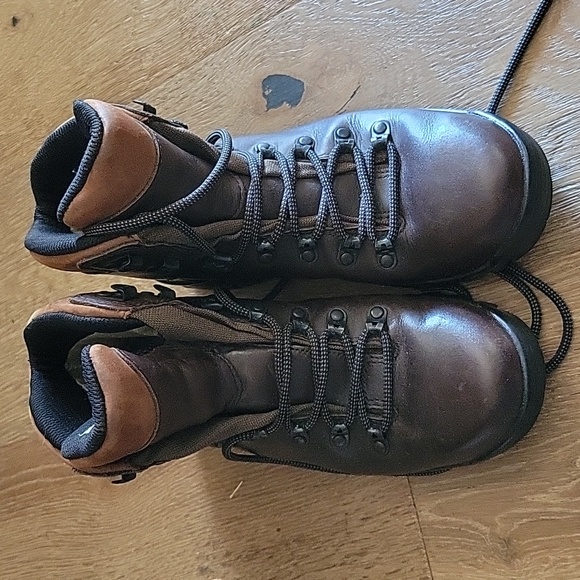 Merrell Ridge Gore Tex hiking boots 7 - Picture 4 of 4